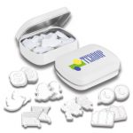 Die Klappdose mit Pfefferminz in Sonderform kann individuell bedruckt werden auf dem Deckel. Viele verschiedene Dosenfarben sind vorhanden. Pfefferminz in Sonderform nach Wunsch.