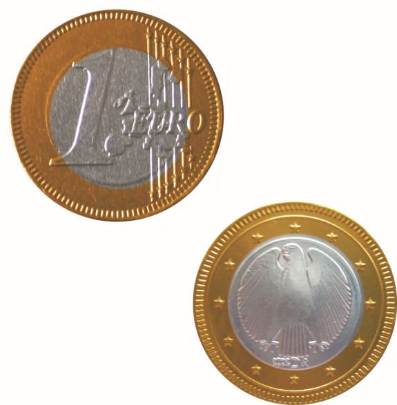 Münzen aus Schokolade mit Standardprägung 1 Euro in gold-silberner Folie.