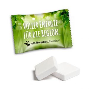 1 x Traubenzucker-Würfel in Werbetüte mit Logo individuell bedruckt als Werbeartikel.