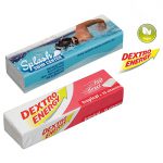 Dextro Energy Riegel mit 14 Dextrosetäfelchen in originalverpackung. Mit einem Werbeschuber aus Karton, der individuell bedruckt wird nach Wunsch.