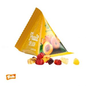 Fruchtsaft Gummibärchen von Trolli im Tetraeder mit individuellem Druck als Werbeartikel.