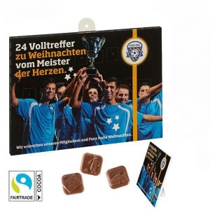 Sport Adventskalender mit Fairtrade Schokolade mit Fußball-Motiven oder Sport-Motiven auf der Schokolade und mit Logo individuell bedruckt auf dem Adventskalender als Werbeartikel.