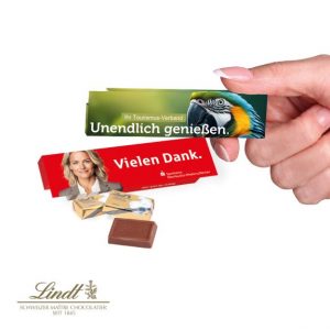 Lindt Schokotäfelchen in Werbebox und die Verpackung individuell bedrucken mit Logo als Werbeartikel.