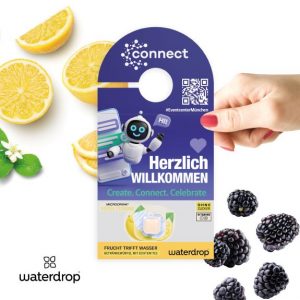 Brause-Würfel-Waterdrop als Flaschen-Tür-Anhänger-Karte, individuell mit Logo bedruckt als Werbeartikel.