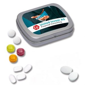 Eckige Klappdose mini gefüllt mit tic tac, Pfefferminz oder Pulmoll und mit Ihrem Logo individuell bedruckt.